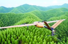 龙竹科技公司致力高科技产品研发，将寻常竹子变身航空新材料——让竹子“飞”上天